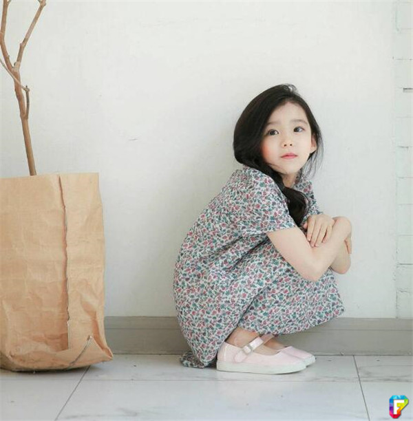 韩国女孩姜琴丹图片